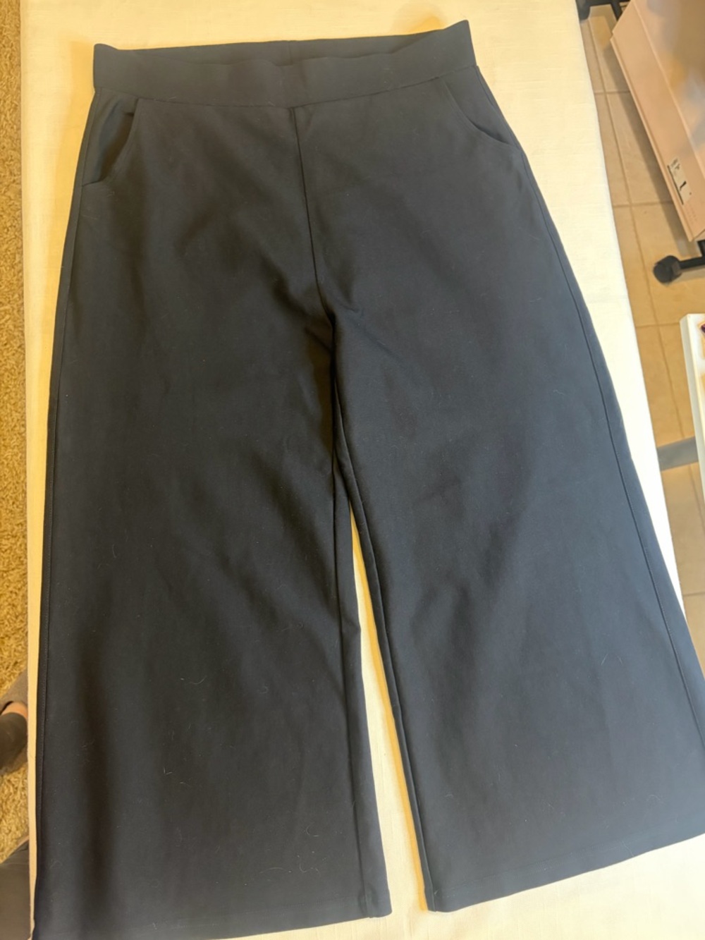 Black Wide Leg Knit Pants - L